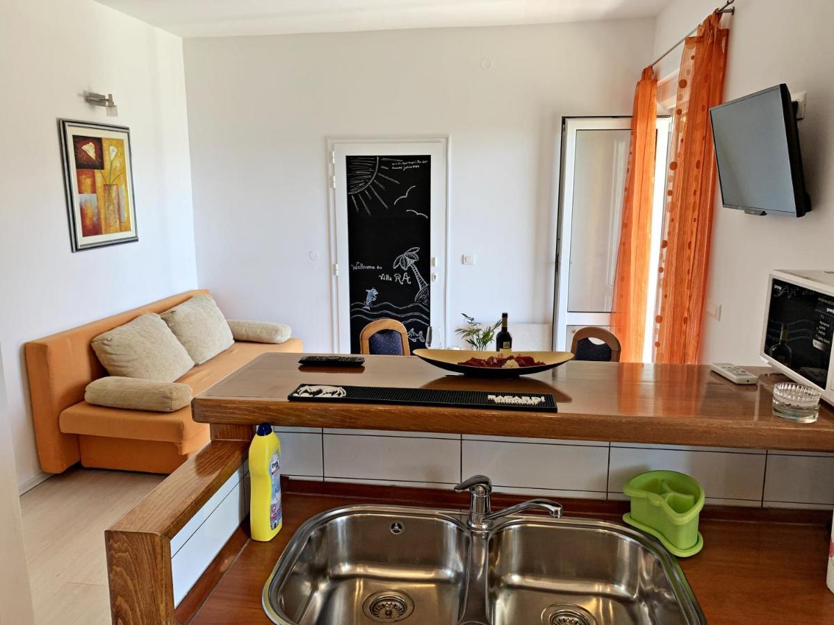 Apartments Villa Ra Zaboric Buitenkant foto