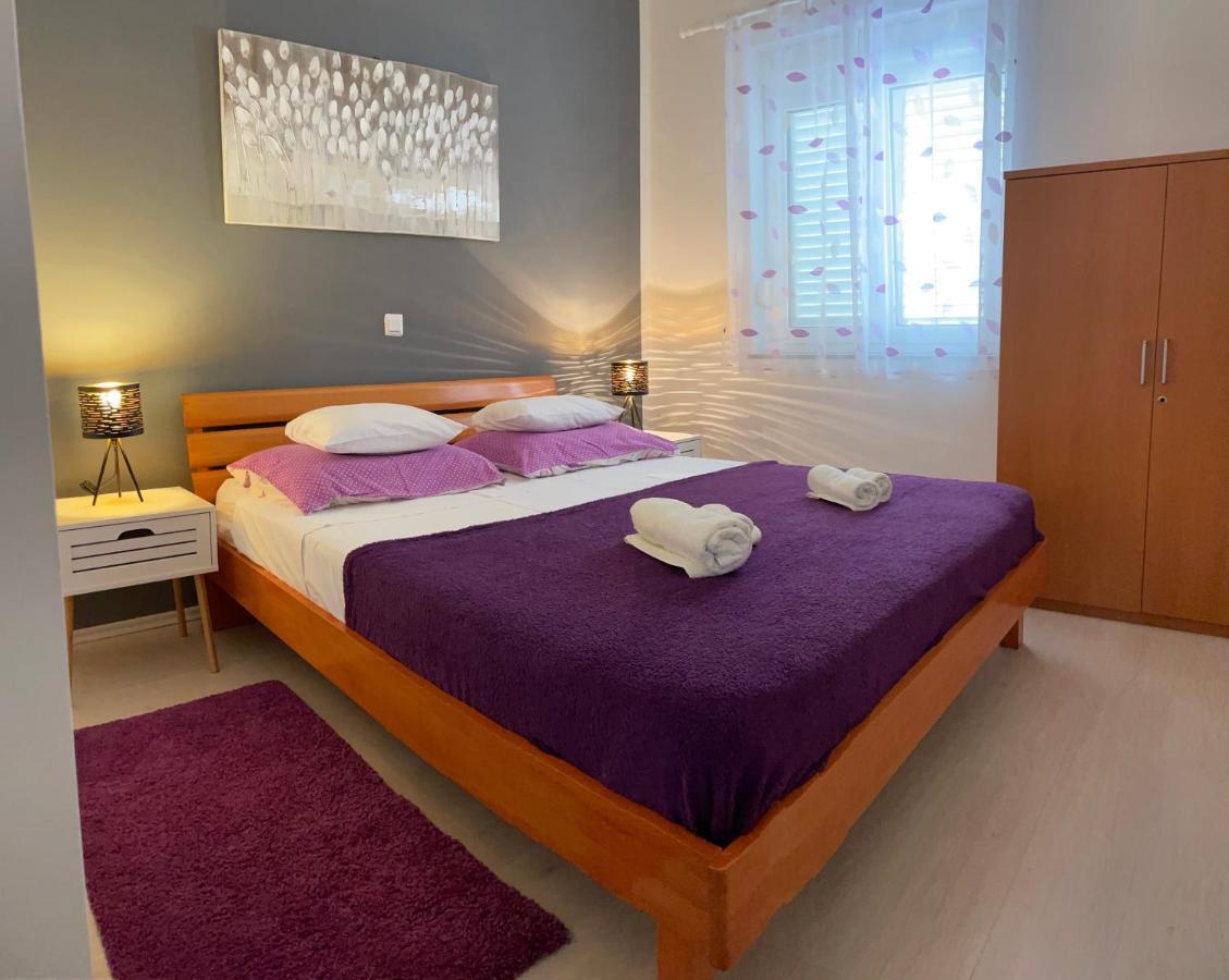 Apartments Villa Ra Zaboric Buitenkant foto
